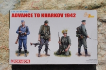 images/productimages/small/ADVANCE TO KHARKOV 1942 Dragon 6656 voor.jpg
